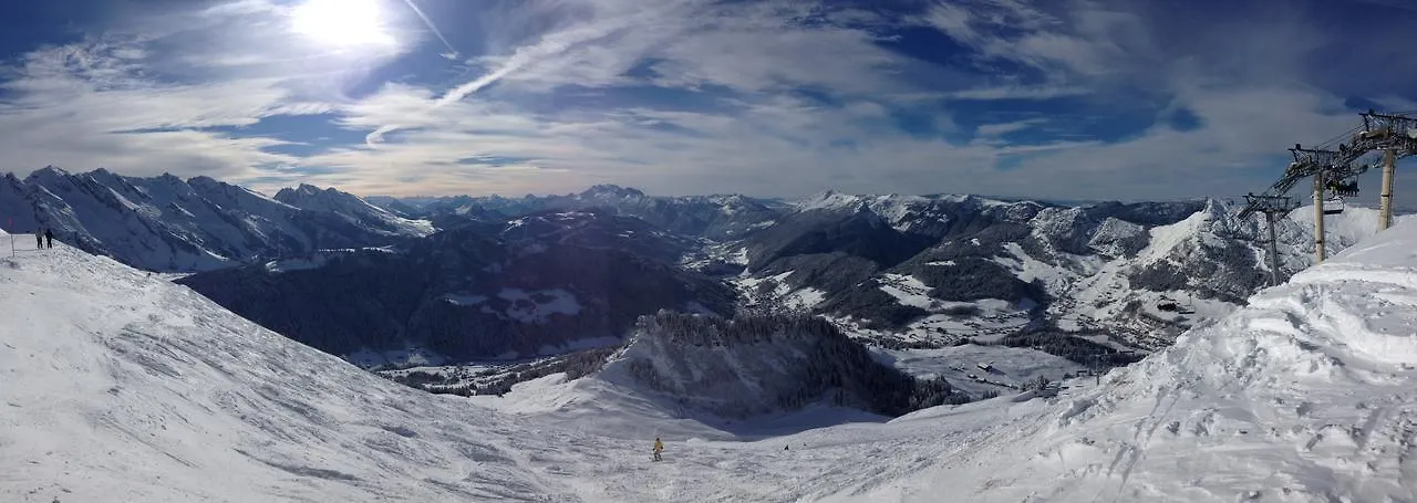 ** Hotel Village Vacances Le Savoy Le Grand-Bornand France